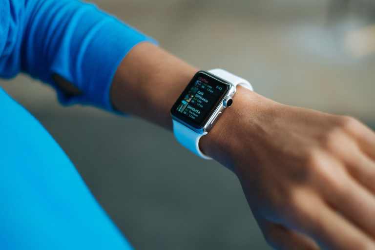 Apple Watch: New Health Features for AFib Tracking and Monitoring Medications